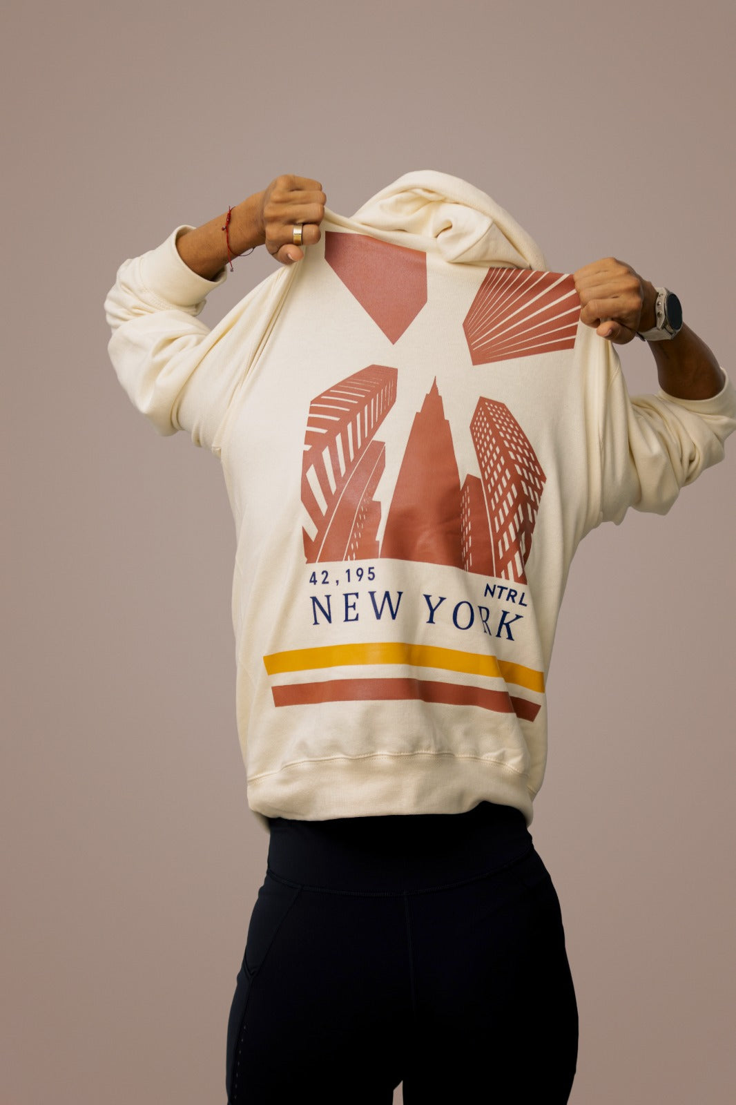 New York 25' Hoodie